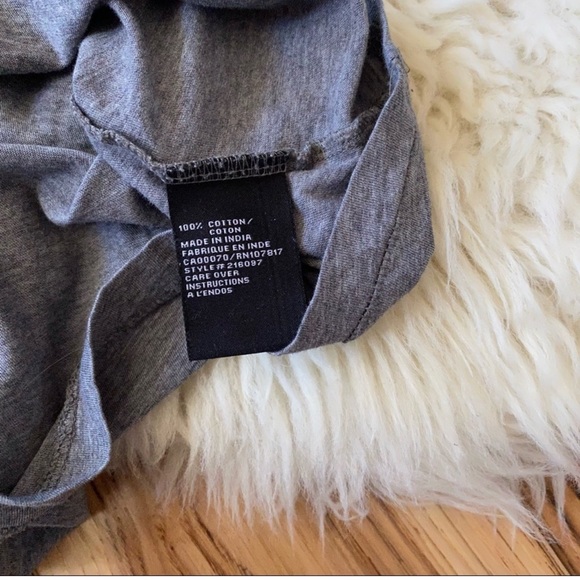 This Wine is Making Me Awesome Statement Quote Shirt Brunette the Label XS - Picture 5 of 6